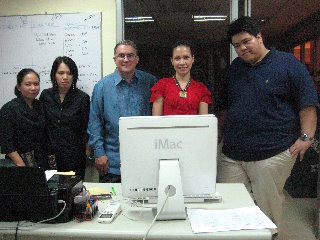 Yes, it's true. The Eric Mack office staff in Manila ALL use Macs