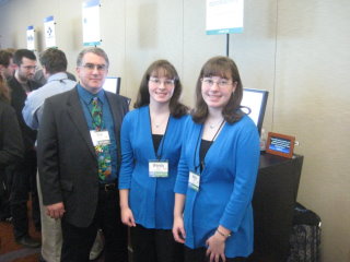 Eric, Wendy, and Amy Mack staff the eProductivity pedestal at the 2009 GTD Summit